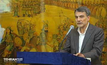 آیین رونمایی از کتاب "سر در مقدس" 2