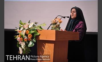 نخستین رویداد استارت آپ ویکند محیط زیست و مدیریت شهرى هوشمند با محور هاى حمل و نقل ترافیک 25