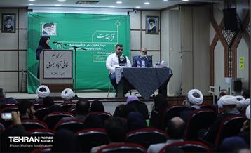 دیدار معاون مالی و اقتصاد شهری شهرداری تهران با نخبگان و فرهیختگان منطقه 19 8