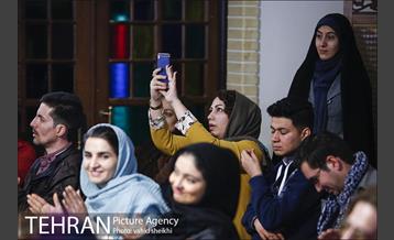 نشست ادبی شب های شعر نگارستان شهر 7