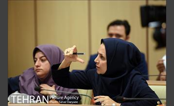 نشست خبری مدیر عامل سازمان مدیریت و نظارت بر تاکسیرانی تهران 23