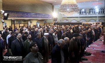 یادبود شهدای مقاومت مسجد جامع الغدیر خیابان ۱۷ شهریور 45