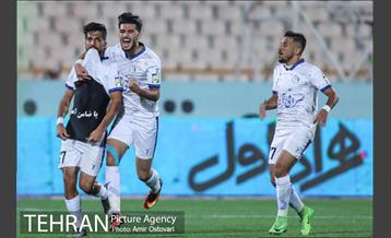 دیدار تیم های استقلال تهران و استقلال خوزستان 14