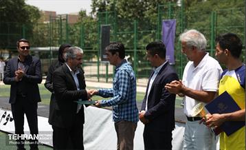 اختتامیه مسابقات فوتبال جام اردیبهشت 12