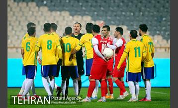 دیدار تیم های فوتبال پرسپولیس و صنعت نفت 20