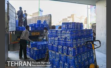 ارسال کمک های شهرداری تهران برای مردم زلزله زده سی سخت 23