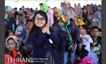 اجرای زنده برنامه محله گل و بلبل در میدان هرندی 1