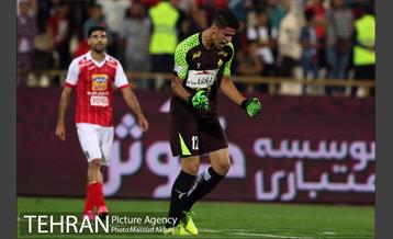 دیدار تیم‌های فوتبال پرسپولیس و پیکان 26