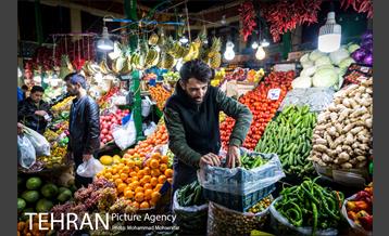 تهران یک شب مانده به یلدا 9