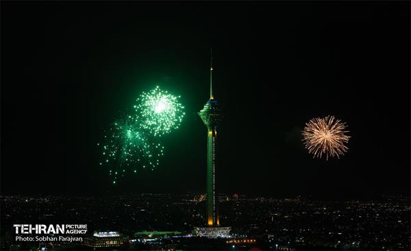 نور افشانی در شب سالگرد پیروزی انقلاب اسلامی 17