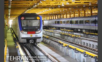 بهره برداری از پایانه مترو کلاهدوز با حضور شهردار تهران 38