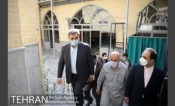 بازدید شهردار تهران از مدرسه صبح رویش و مسجد شهید هرندی 31