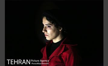 نمایش آشغال مانده ها 8