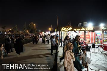 شب های تابستانی دریاچه چیتگر 16