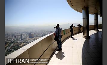 بازدید اصحاب رسانه از برج میلاد 10