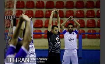 دیدار دوستانه فوتسال تیم عکاسان مطبوعاتی و کارآفرینان 10