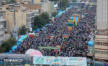 مهمانی ۱۰ کیلومتری عید غدیر در تهران 32