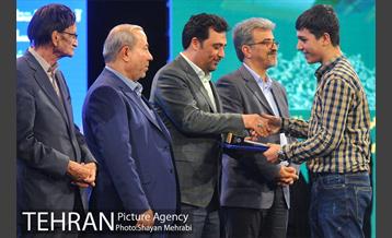 اختتامیه چهارمین دوره مسابقات قرآن کریم بازنشستگان شهرداری تهران 31