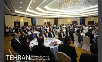 اجلاس معرفی فرصت های سرمایه گذاری شهر تهران با حضور شهردار تهران 11