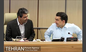 جلسه شورای روابط عمومی معاونت ها و مناطق ۲۲ گانه با حضور دکتر حجت الله میرزایی