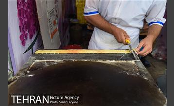 آیین گلاب­گیری «زیارت گل» 4