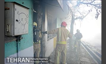 مانور آتش نشانی در شرکت اتوبوسرانی 30