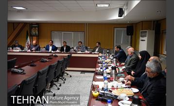 جلسه نظارت ستادی برعملکرد مناطق 22 گانه با حضور شهردار تهران 1