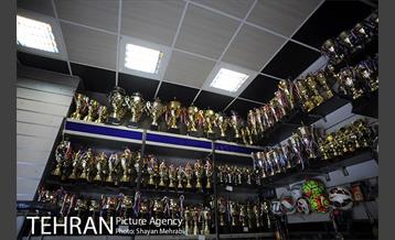 بورس لوازم ورزشی منیریه 7