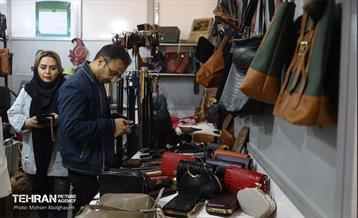 بیست و دومین نمایشگاه زنان و تولید ملی 36