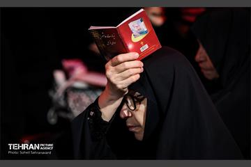 عزاداری شب پنجم محرم به نیابت از «رهبر شهید انقلاب»