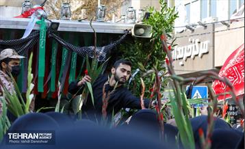 تشییع پیکر شهید حسین فغانی 22