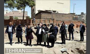 بازدید دکتر فخاری نایب رئیس کمیسیون اجتماعی شورای اسلامی شهر تهران از پروژه های منطقه ۸ 7