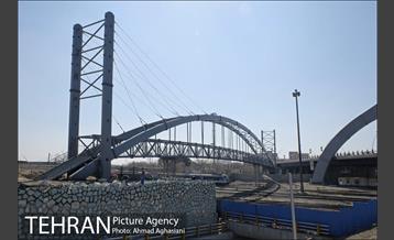 پل عابرپیاده کابلی جوادیه (شرقی) 4