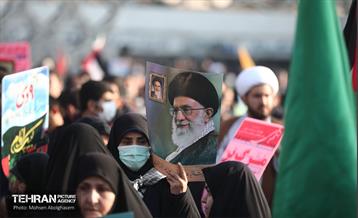 گرامیداشت حماسه ۹ دی در میدان امام حسین (ع) 34