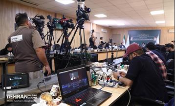 نشست خبری مشترک مدیرعامل شرکت اتوبوسرانی و سخنگوی شهرداری تهران 18