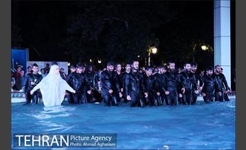 نمایش دریادلان 16