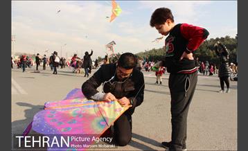 جشنواره بادبادک به میزبانی منطقه 4 7