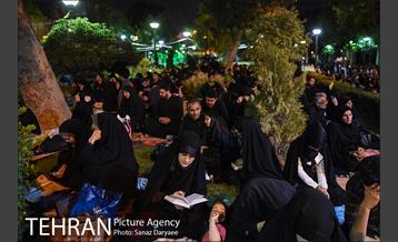 مراسم احیای شب بیست ویکم رمضان در میدان پانزده خرداد 17