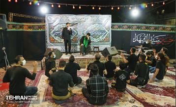 راه اندازی پویش نذر کتاب در ایام محرم در منطقه 5