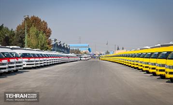 آیین رونمایی از تاکسی‌ون‌های جدید شهرداری تهران 3