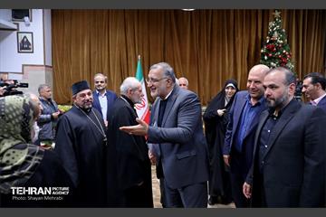 دیدار شهردار تهران با جمعی از شهروندان ارمنی تهران 12