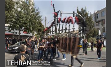 عزاداری روز عاشورا در محله دولت آباد  18