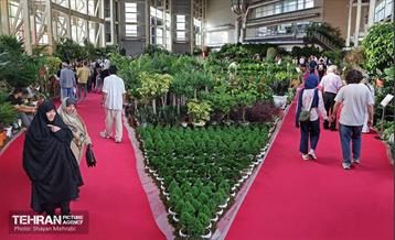 بیستمین نمایشگاه بین‌المللی گل و گیاه 35