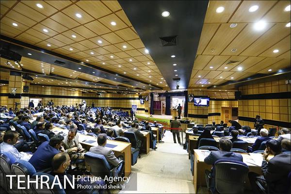 دومین همایش شهرداران و شوراهای اسلامی 1