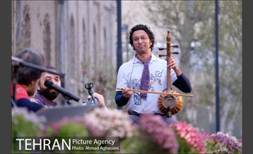 کنسرت گروه رستاک در میدان مشق 27