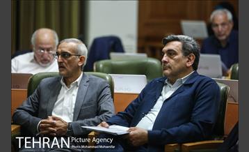 حضور شهردار تهران در صحن علنی شورا شهر 5