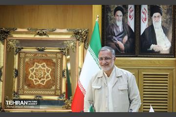 جلسه دکتر زاکانی با اعضای هیئت مدیره باغ موزه دفاع مقدس 3