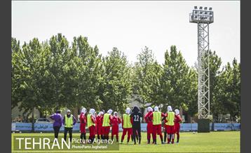 تمرین تیم ملى فوتبال بانوان 26