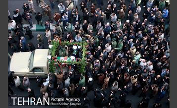 تشییع سه شهید گمنام در میدان فاطمی 21