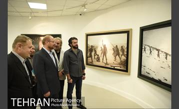 دیدار شهردار تهران با هنرمندان و رونمایی از قرآن خطی 3